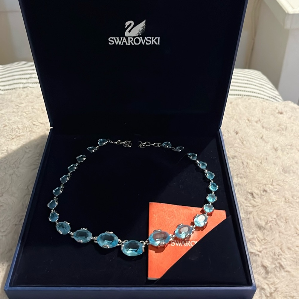 Swarovski Authentic Aquamarine Crystal Oval Chocker necklace NWOT, never worn